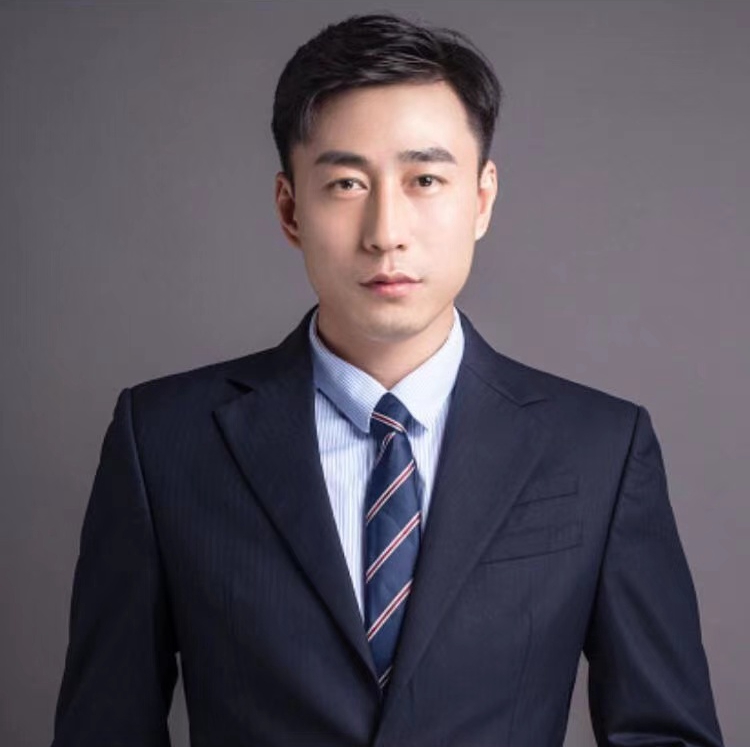 高启航 项目运营总监